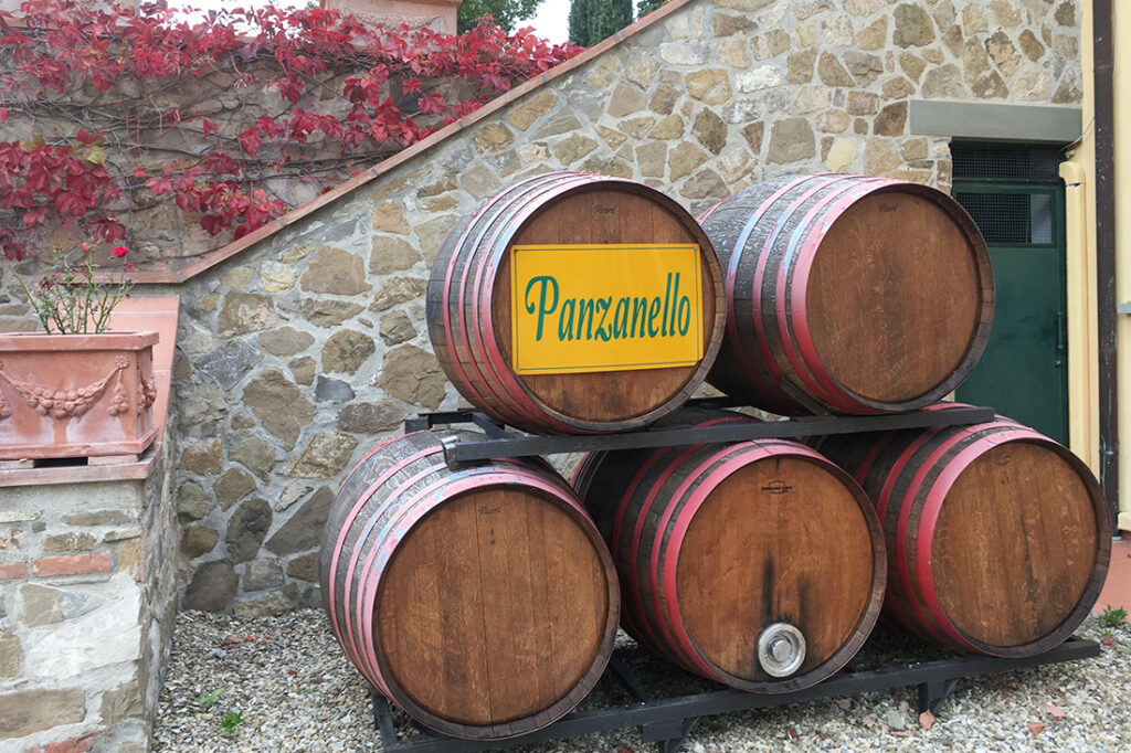 Några av vinerna hos vinprovning uppsala kommer från Panzanello i Toscana.